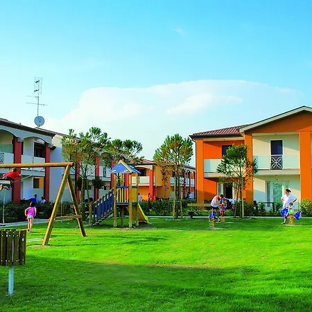 Villaggio Ai Pini * 杜纳维德